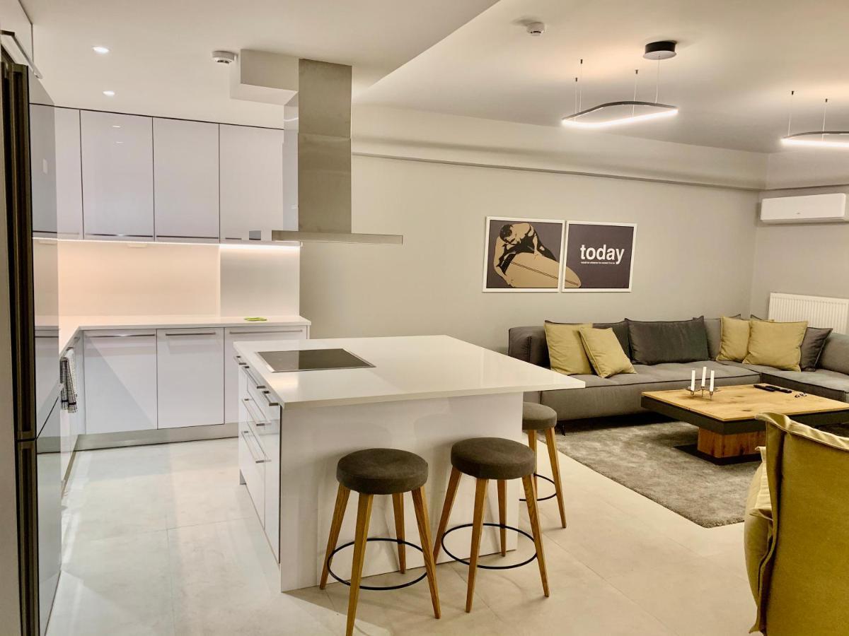Fab New Flat In Central Athens W/ Acropolis Views Bagian luar foto
